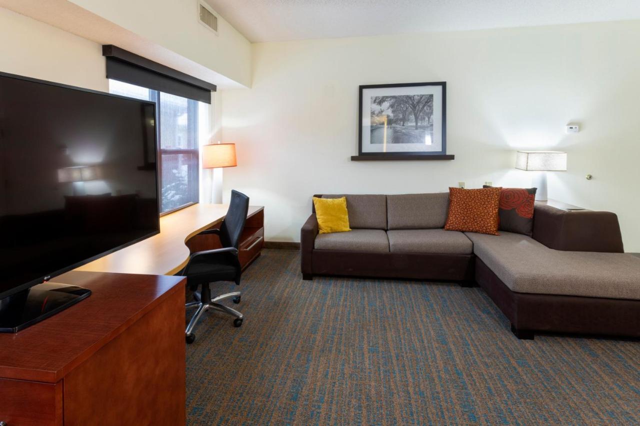 Residence Inn Minneapolis St. Paul/Розвіль Екстер'єр фото